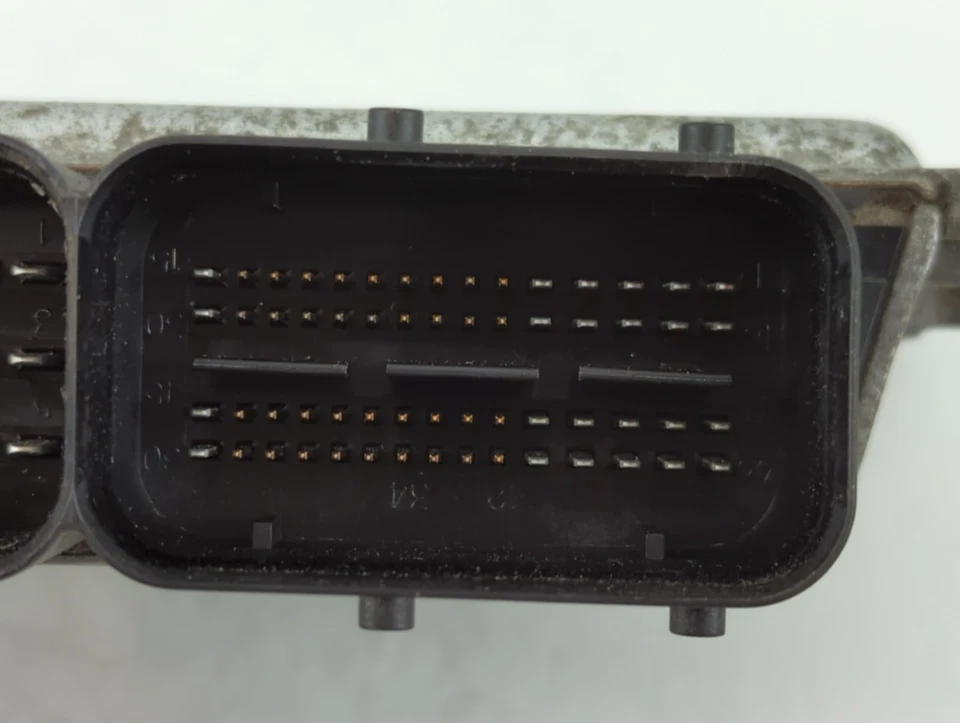 Computadora de control del motor Kia Rondo 2007-2008 ecu pcm ecm pcu oem kn89u Foto 3 de 4