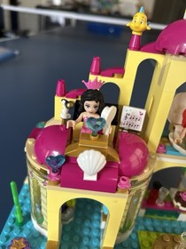 LEGO Disney: Ariel's Undersea Palace (41063) Includes All Minifigures
