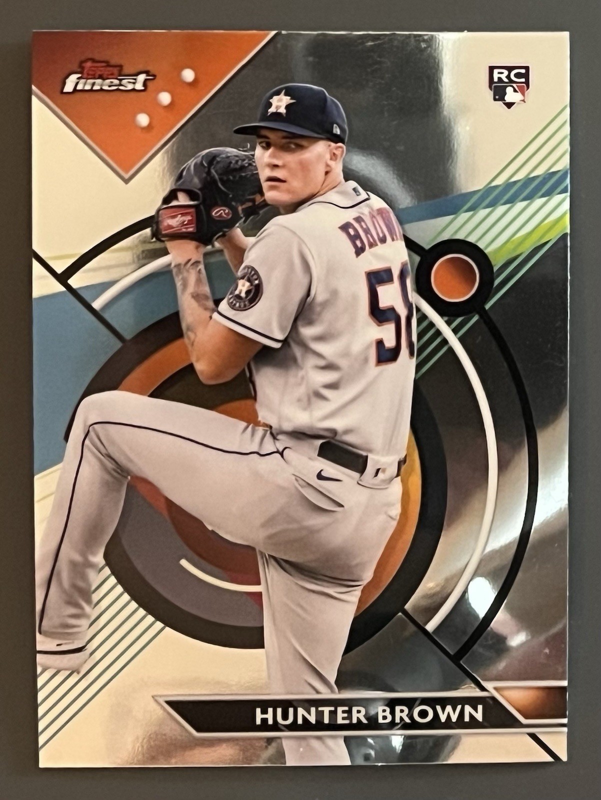 2023 Topps Finest - Hunter Brown #69