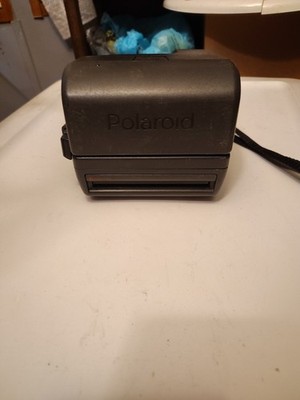 Polaroid One Step Close Up 600 Black Fixed Focus Instant Film Camera