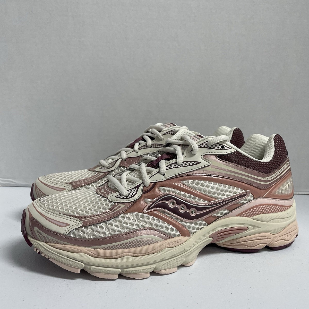 Saucony ProGrid Omni 9 Ivory Peony S70739 15 Size 9.5 Runner 
