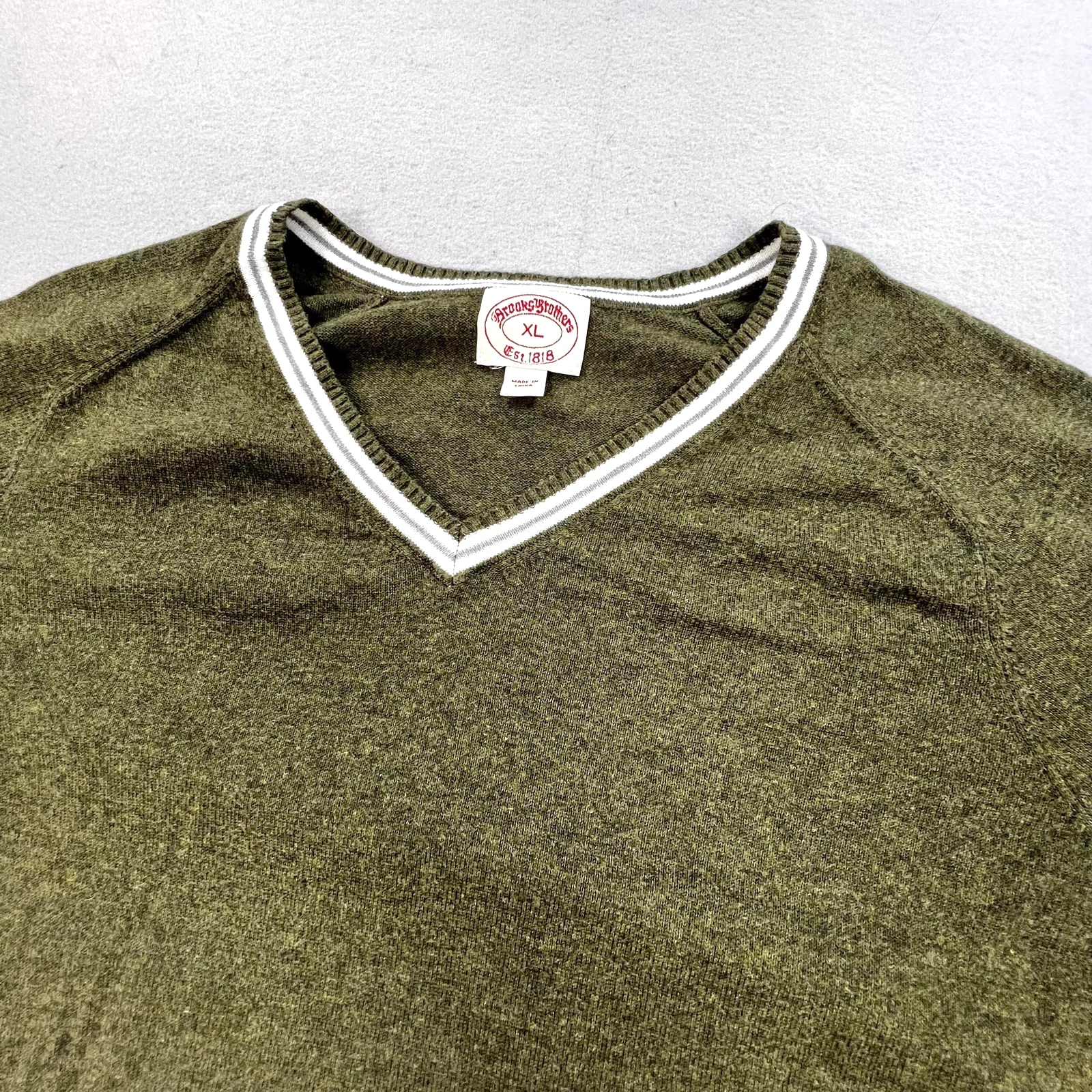 Brooks Brothers Sweater Mens XL Green V Neck Cotton Wool Pullover Preppy