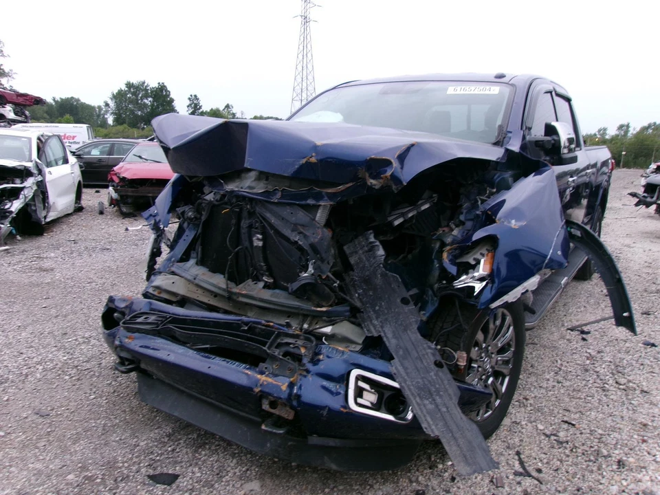 Used Front Left Door Window Regulator Front fits: 2017 Nissan Titan xd Front Lef Foto 2 de 4