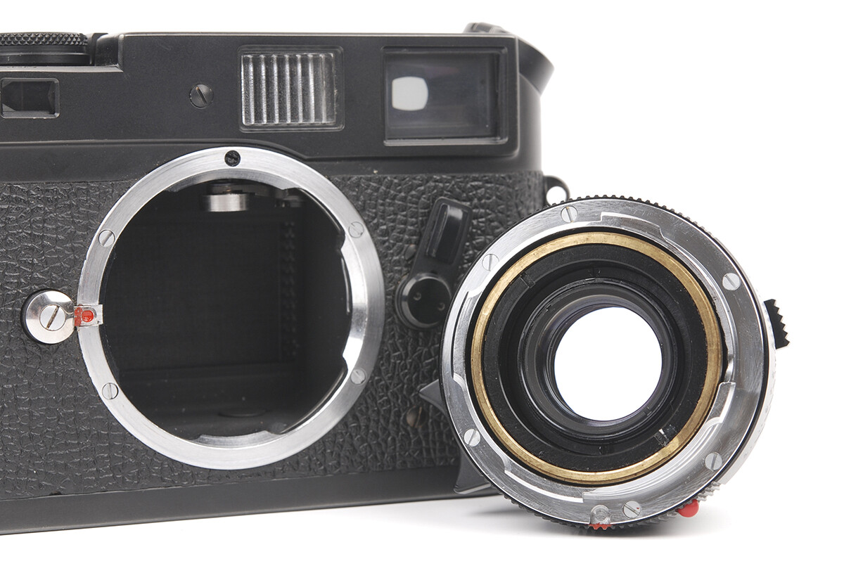 Leica Camera Still Picture KE-7A Camera Body Black with Elcan 50mm 
