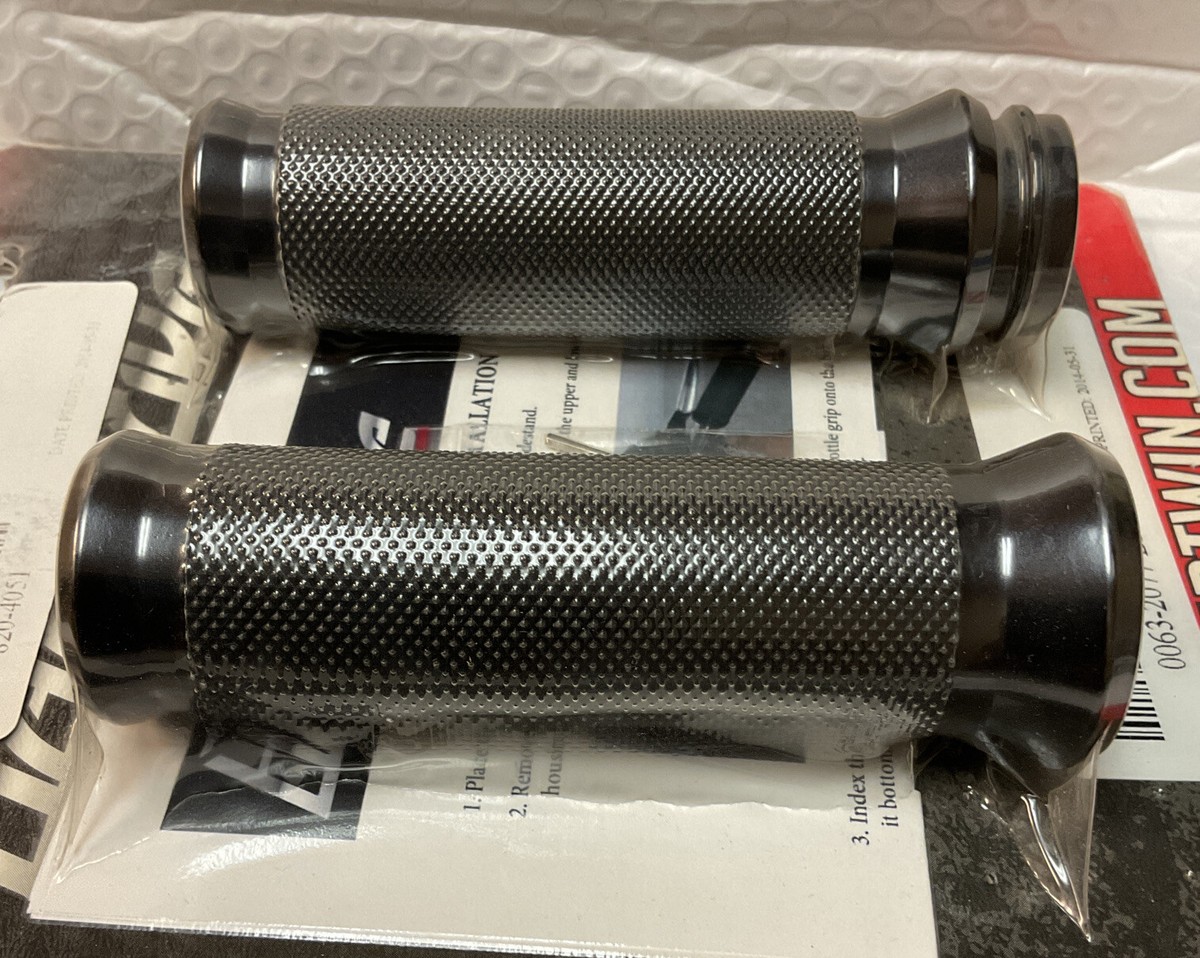 HardDrive WPS Grips, Throttle 2008-UP FL TBW SET PN #820