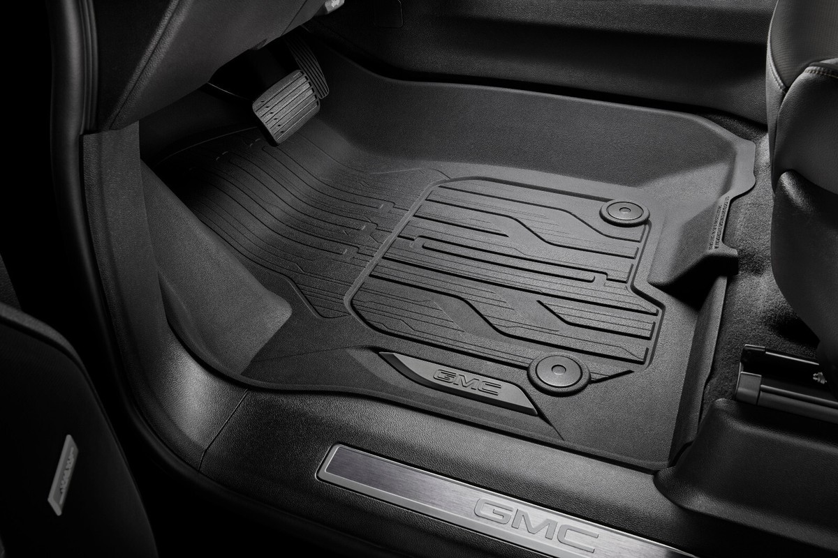 2021-2023 GMC Yukon & Yukon XL 1st Row Floor Liners in Jet Black