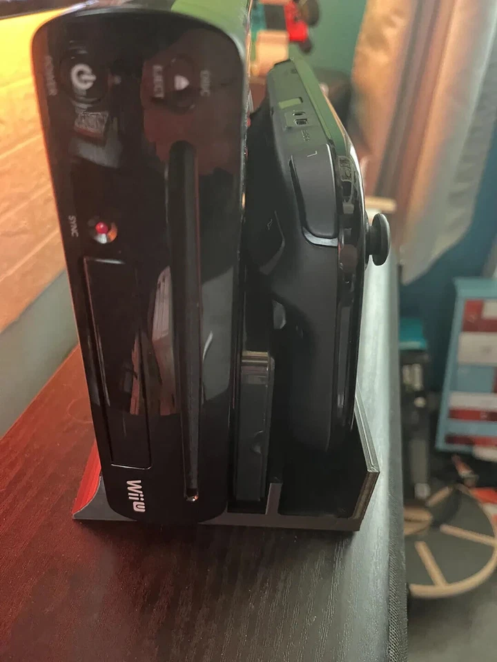 Nintendo Wii U All in One Suporte Organizador Central - Suporta Console Gamepad USB HDD - Imagem 3 de 4