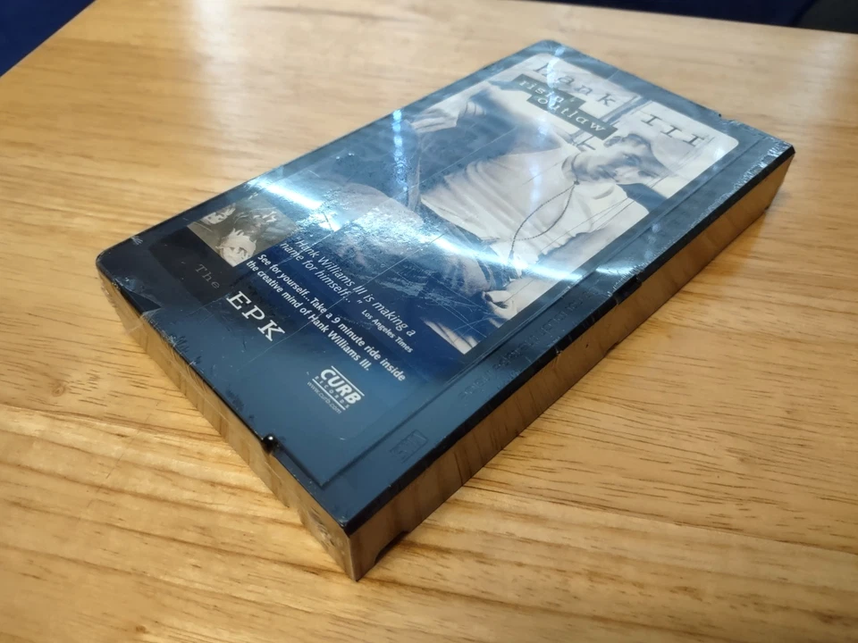 Very Rare Hank Williams III 3 Risin' Outlaw VHS Promotional Curb Records Sealed - Image 4 of 4