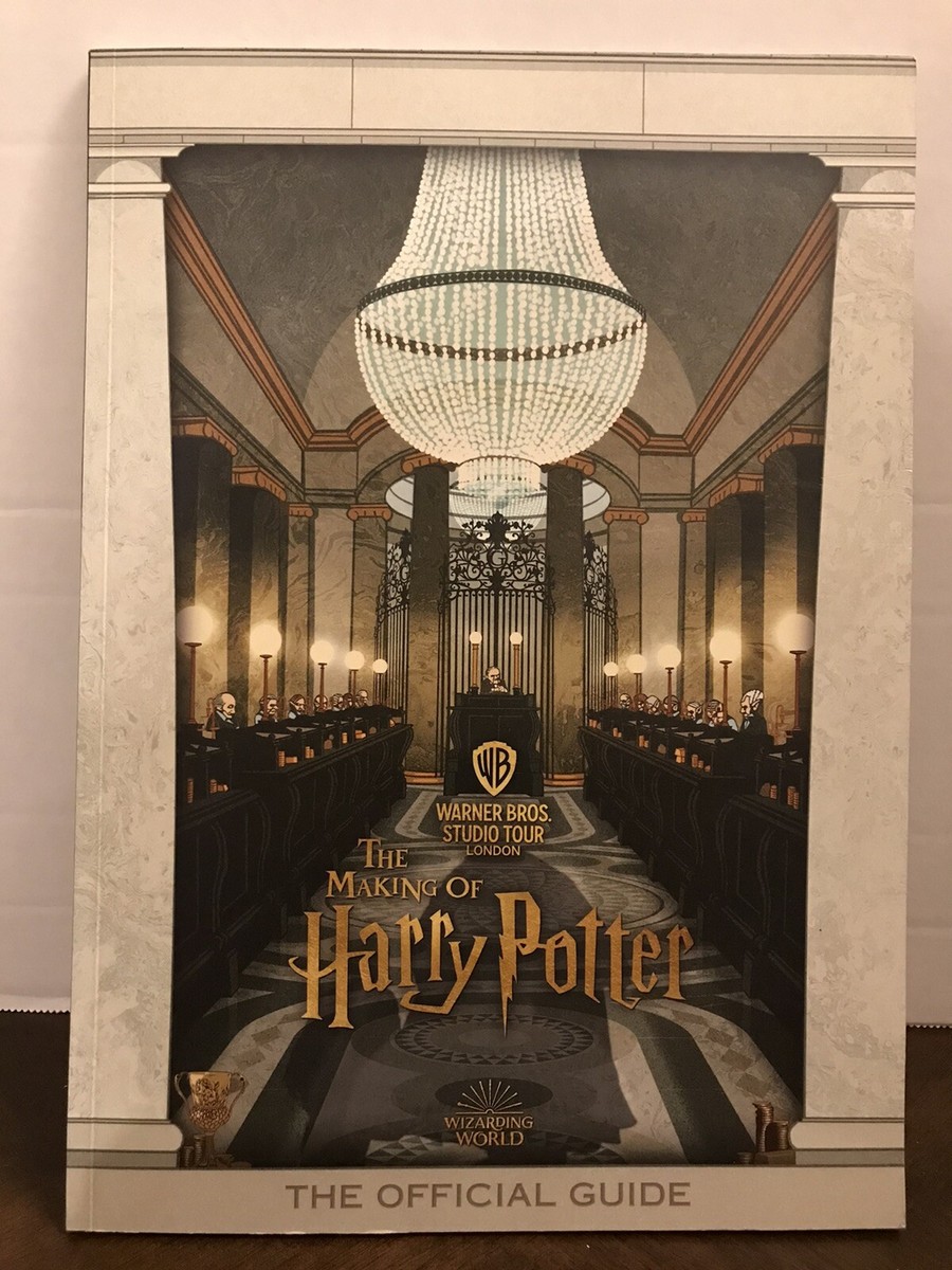 洋書 The Making of Harry Potter OfficialGuide Warner Bros The Making of Harry Potter Studio Tour London