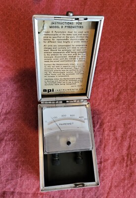 Vintage API Instruments Model D Pyrometer