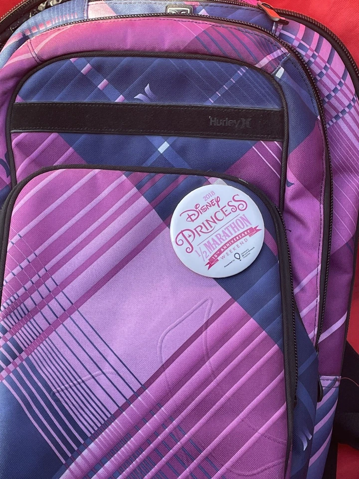 Hurley Cuadros con Tonos de Rosa y Púrpura Incluye Botón Princesa Disney Gratis Foto 3 de 4