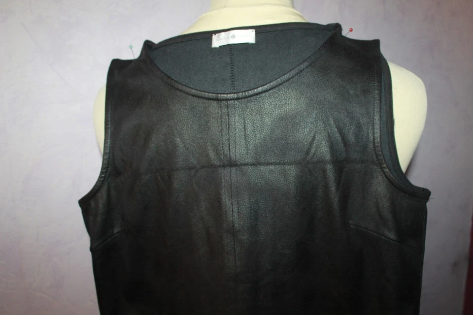 ROBE DROITE FEMME °°° CACHE CACHE °°° TAILLE 42 . IMITATION CUIR - Photo 2/4