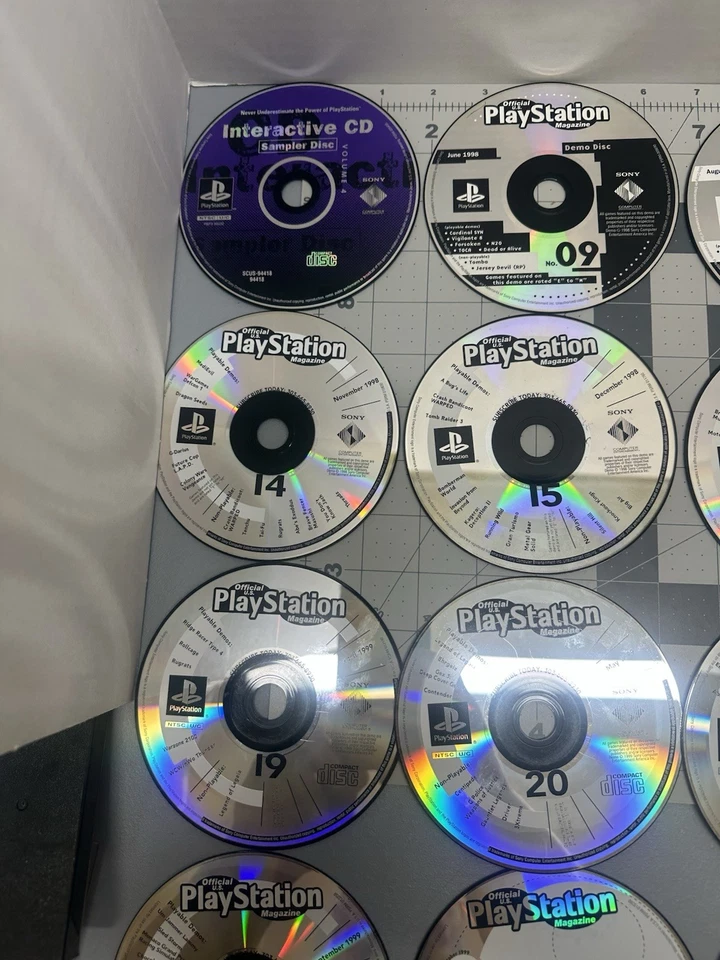 Lot Of 28 Official PlayStation Magazine Demo Discs from #09-#44 1998 1999 2000+ - Image 2 of 4