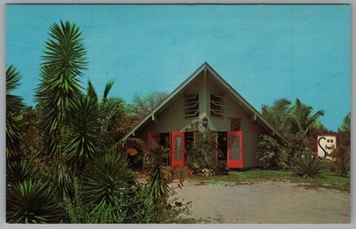 Sanibel Island FL Churchill's Sea Shell Shop Storefront Gulf Drive c1964 Postcar