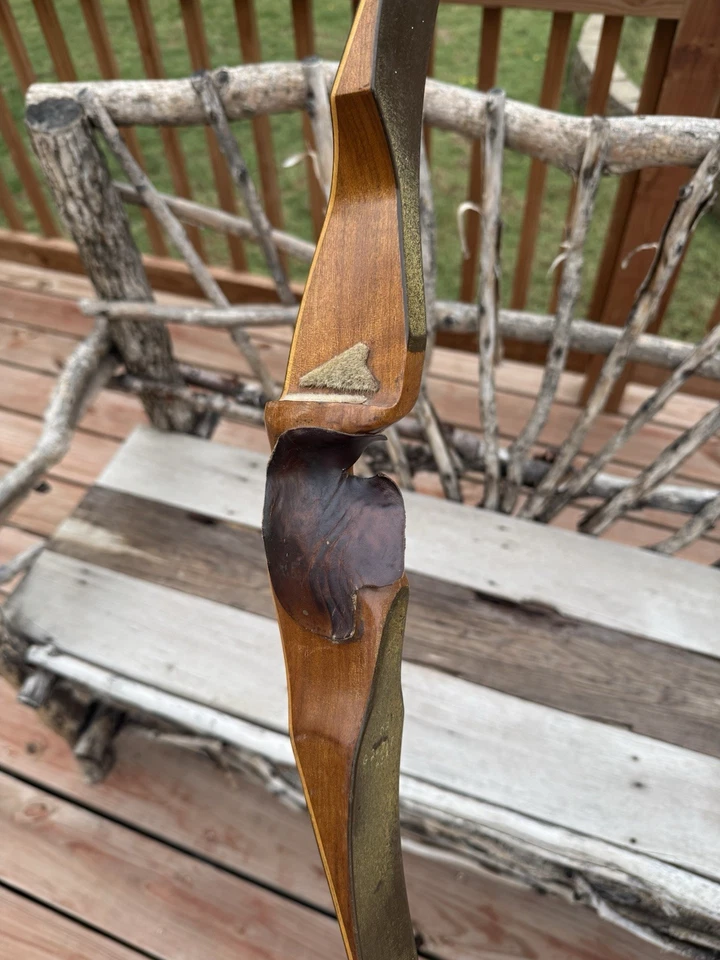 Vintage Shakespeare The Sierra Model X18 Recurve Archery Bow AMO 52” 45# RH - Image 4 of 4