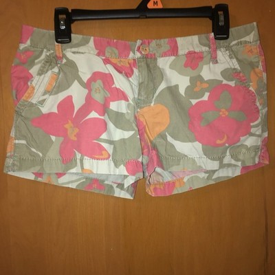 Mossimo Supply flowery cargo shorts