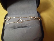 14K Yellow Gold Infant Heart Link Bracelet   0.7 grams    4 3/4 Inch Length