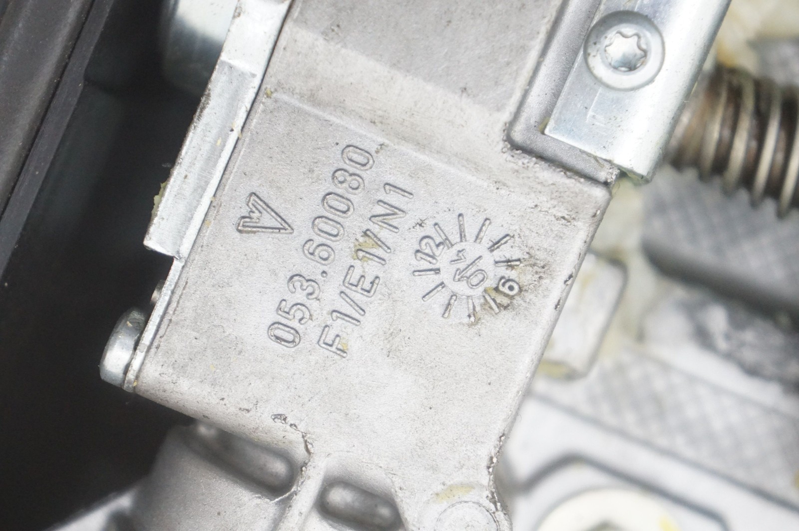 Emergency Brake Actuator Control Unit OEM 34436782755 Rolls Royce Phantom Vii 06