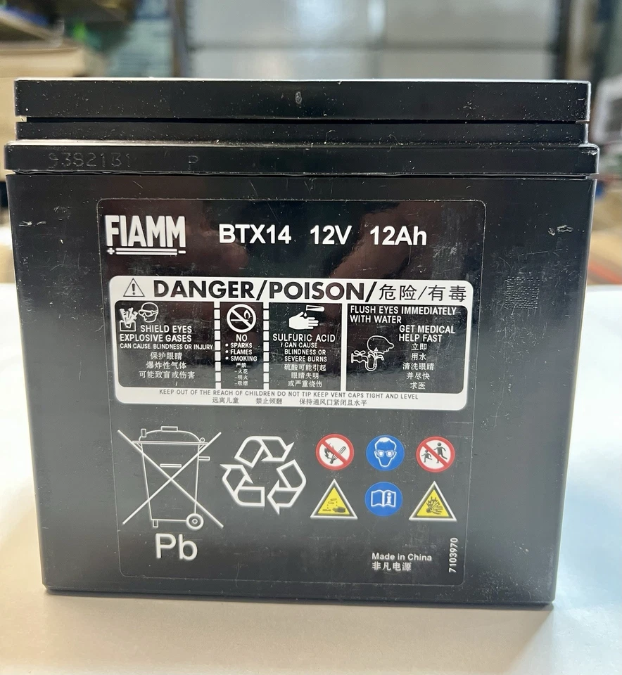 Batería Auxiliar Original Mercedes Benz W222 + Otros 0009829608 Foto 3 de 4