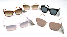 Lot of 5 Foster Grant Women's BRAND-NEW Assorted Sunglasses - Retail 100  B 