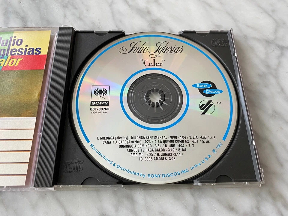 Julio Iglesias Calor CD 1ST USA PRESS SONY Discos CDT-80763 Esos Amores RARO OOP Foto 2 de 4