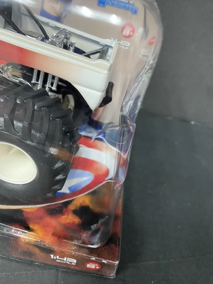 Muscle Machines Captain America Monster Truck 1:43 Scale New in Box NIB SEE PICS - Image 2 of 4