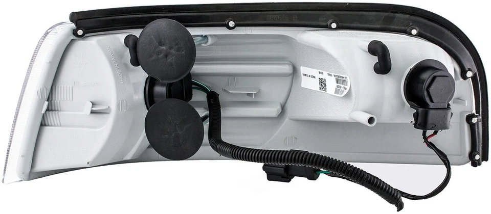 Luz marcadora lateral Dorman 1631237 se adapta 06-07 Mercury Grand Marquis Foto 2 de 4