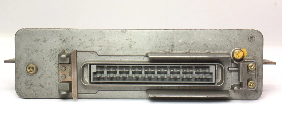 Módulo de ordenador ABS 96-98 Audi 90 Cabriolet - 4A0 907 379 F Foto 2 de 3