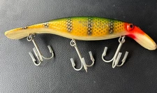 VINTAGE SWIM WHIZZ FISHING LURE