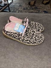 New Hey Dude Girls Wendy Youth Leo Nut Size Y6