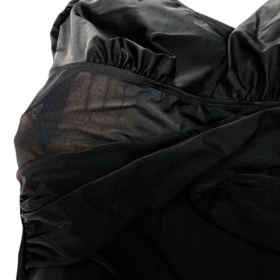 Traje de baño Ava & Viv negro de una pieza con inserciones de malla de 24 W Resortwear Vacay talla grande Foto 4 de 4