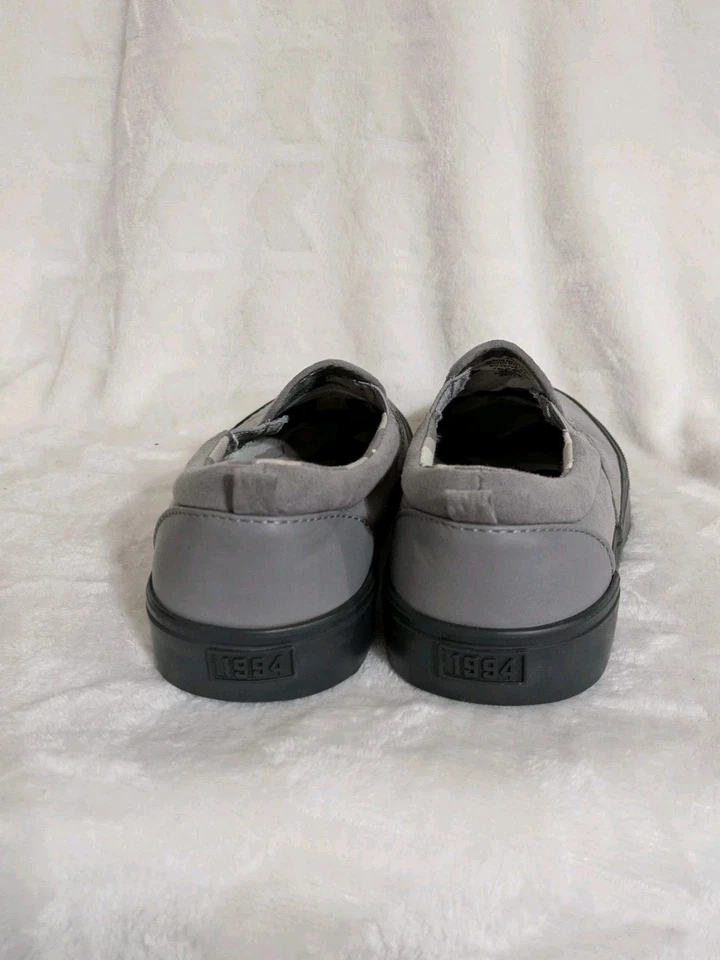 Tênis Slip On Youth Boy's Old Navy - Tamanho 6 - Imagem 3 de 4