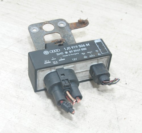 VW Polo 9N 2002 1,2 AZQ 47KW 64PS Lüfter Steuergerät 1J0919506M #150871-H038