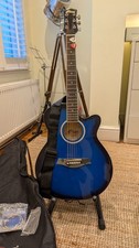 Tiger 3/4 Acoustic Guitar Blue Beginner Bundle - Gig Bag, Strap, Strings & Picks
