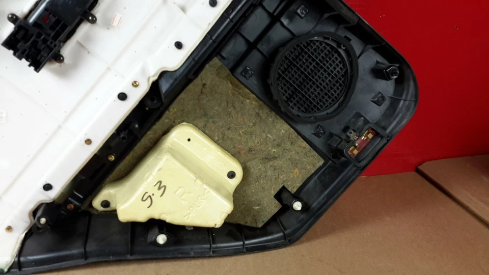 2003-2008 Infiniti FX35 FX45 Interior Door Trim Panel Rear Right OEM Black Foto 3 de 4