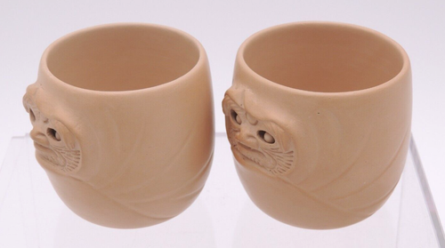 Japanische Teetassen Set: 2 Googly Eyes (Akita-yaki Michisayu Daruma Karakuri Yunomi?) - Bild 2 von 16