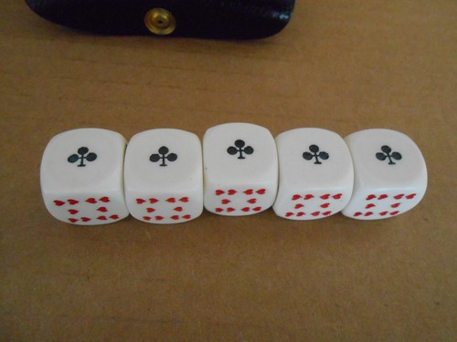 Vintage Poker Dice (& Bits & Pieces) Ltd London w/ Original Leather Case + Rules - Picture 3 of 7