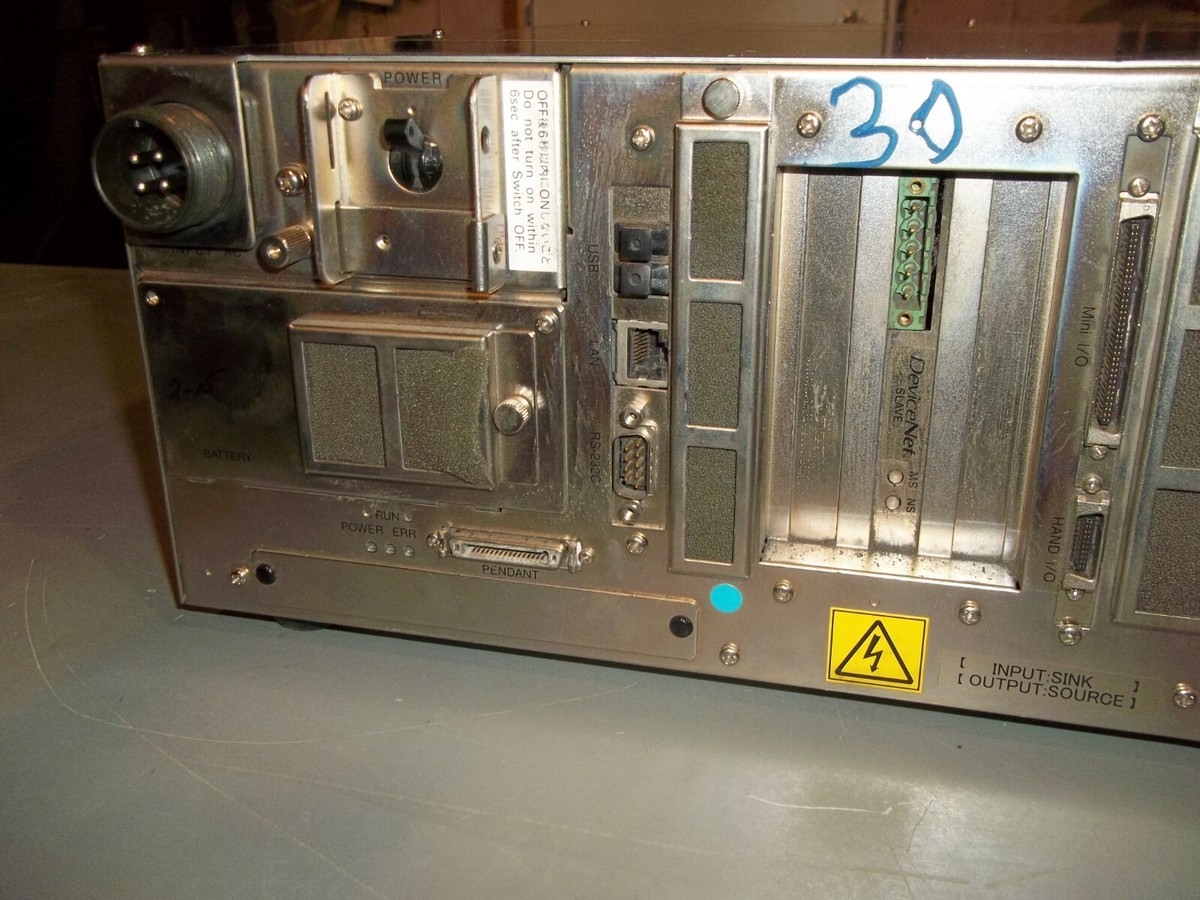 DENSO RC7M-VSG6BA-BP INDUSTRIAL ROBOT CONTROLLER VER 2.622M 410200