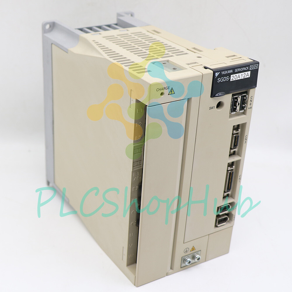 1PCS NEW IN BOX Yaskawa SGDS-20A12A Servo Drive SGDS20A12A