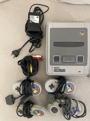 Nintendo SNES Konsole PAL 8 Spiele 4 Controller Super Game Boy Kirby Mario