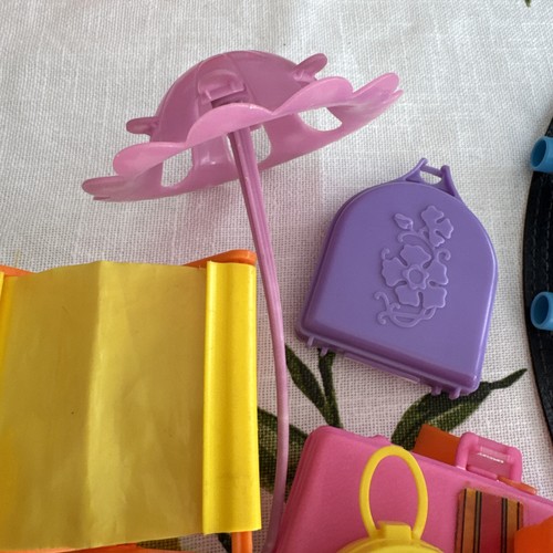 Vtg 80s 90s Barbie Lot Food Hats Purses Suitcases Record Player Skateboard More - Picture 12 of 24