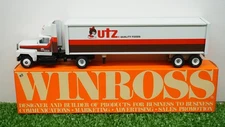 Winross Diecast 1/64 Scale Truck Winross Utz Foods Cargo 1991