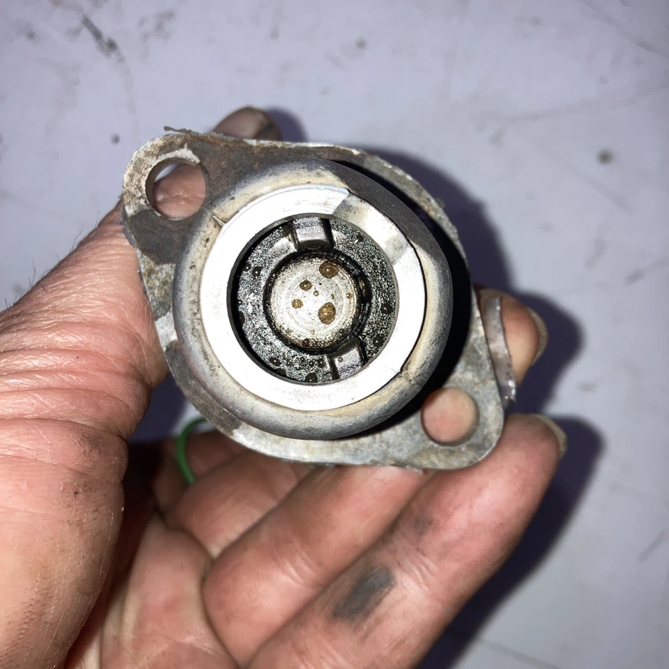 !964-1972 Volvo p1800 140 122 BOSCH 0231153002 Foto 4 de 4