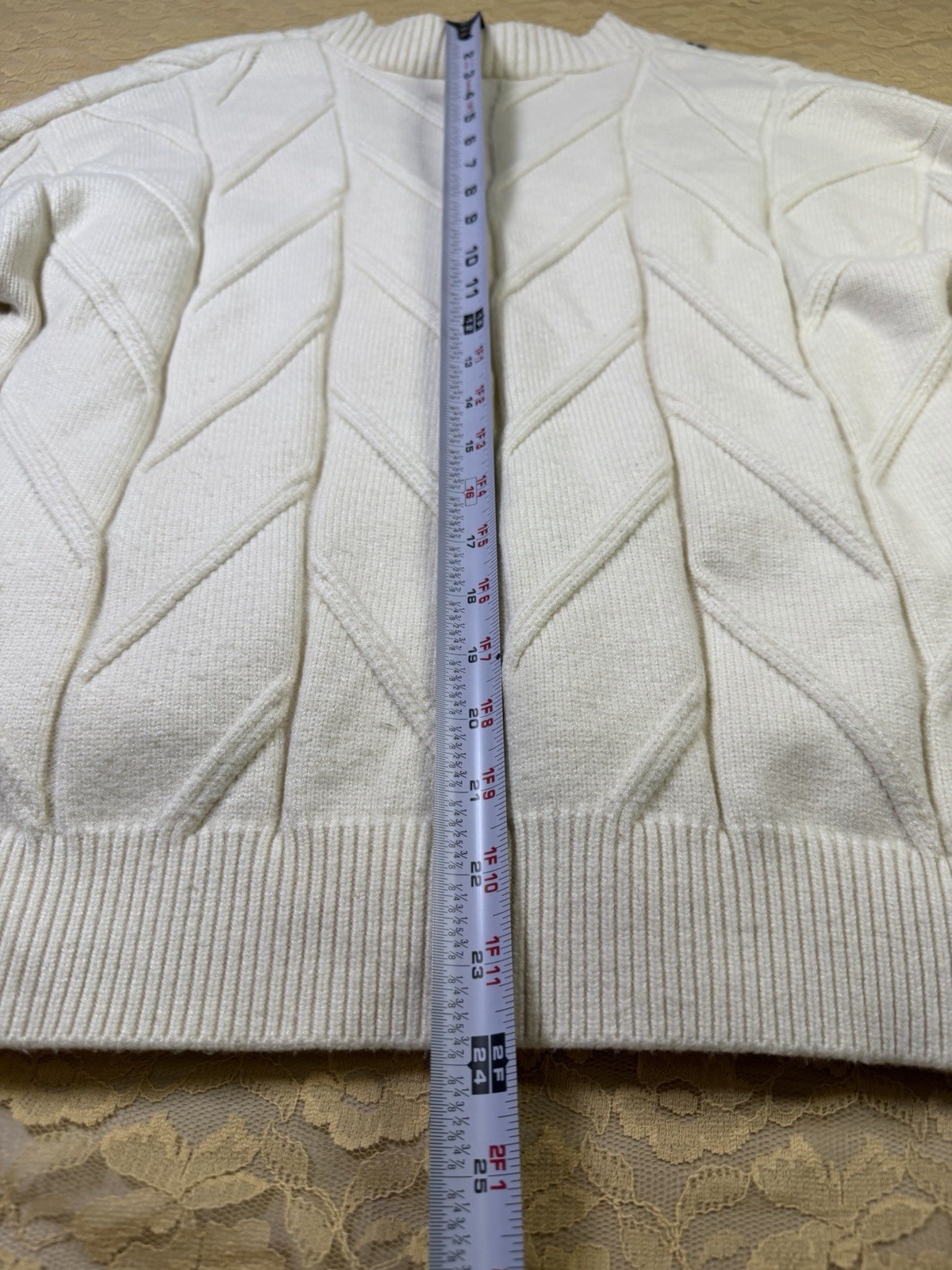 Abstract Patchwork Cable Knit Cardigan Sweater Dr… - image 6