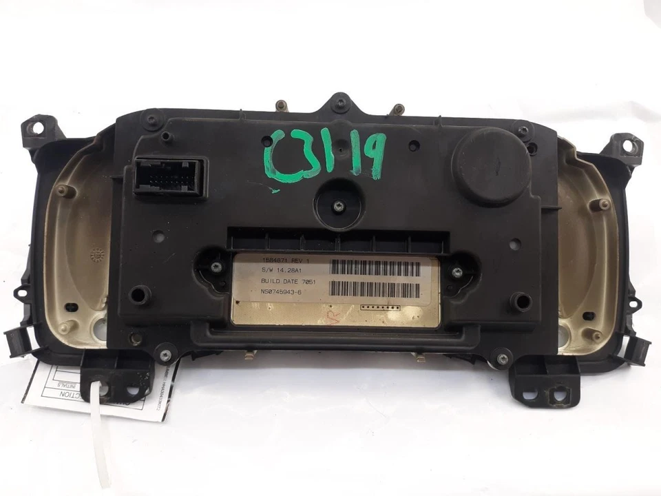 Speedometer US ID 8258399990 Fits 07 ISUZU I-290 2177303 - Image 3 of 4