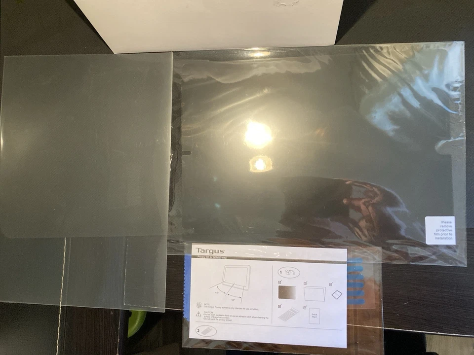 TARGUS 4Vu 2way Privacy Screen Film for 12.9-inch Apple iPad Pro NEW* AST015USZ - Image 2 of 4