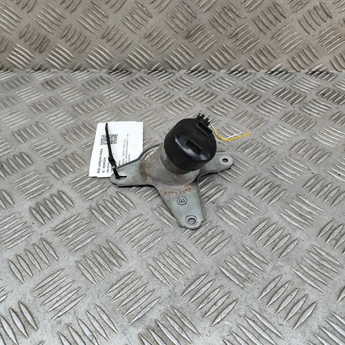 TOYOTA SUPRA A8 Gaspedalstopper 78119-24020 1993 28969298 - Picture 1 of 8