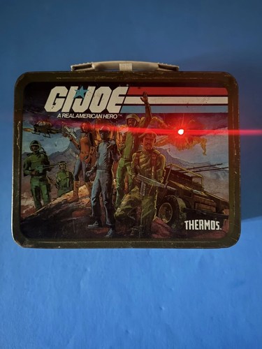 G.I. Joe 1982 Hasbro METAL LUNCH BOX Lights Up Dipsh*t Derek Stranger Things!