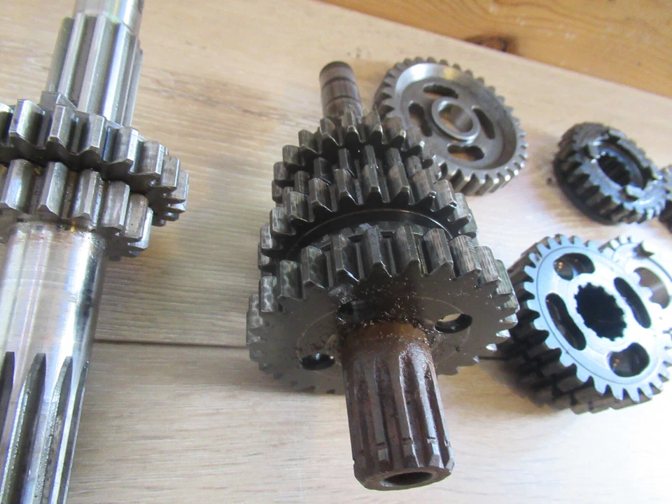 CR 125R HUSQVARNA 1984 CR 125R 1984 CONJUNTO TRANSMISIÓN Foto 4 de 4