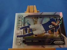 Daniel Jones Prizm 2022 All Out! Silver Prizm